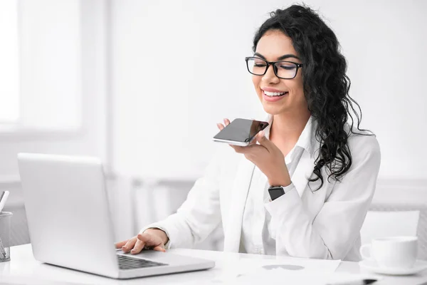 Trabaja como Asistente Virtual en Octhopus