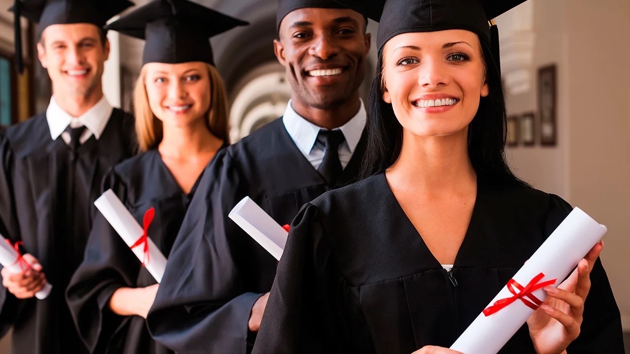 Estudiar Maestrías Online en la Escuela de Postgrado Newman